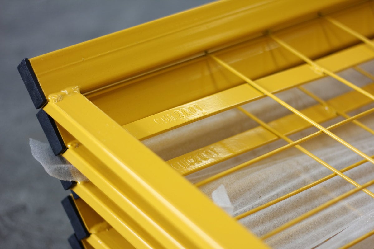 details Bolted Down System edge protection systems
